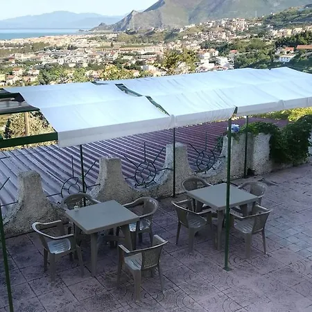Vingiolo Panzió Praia a Mare